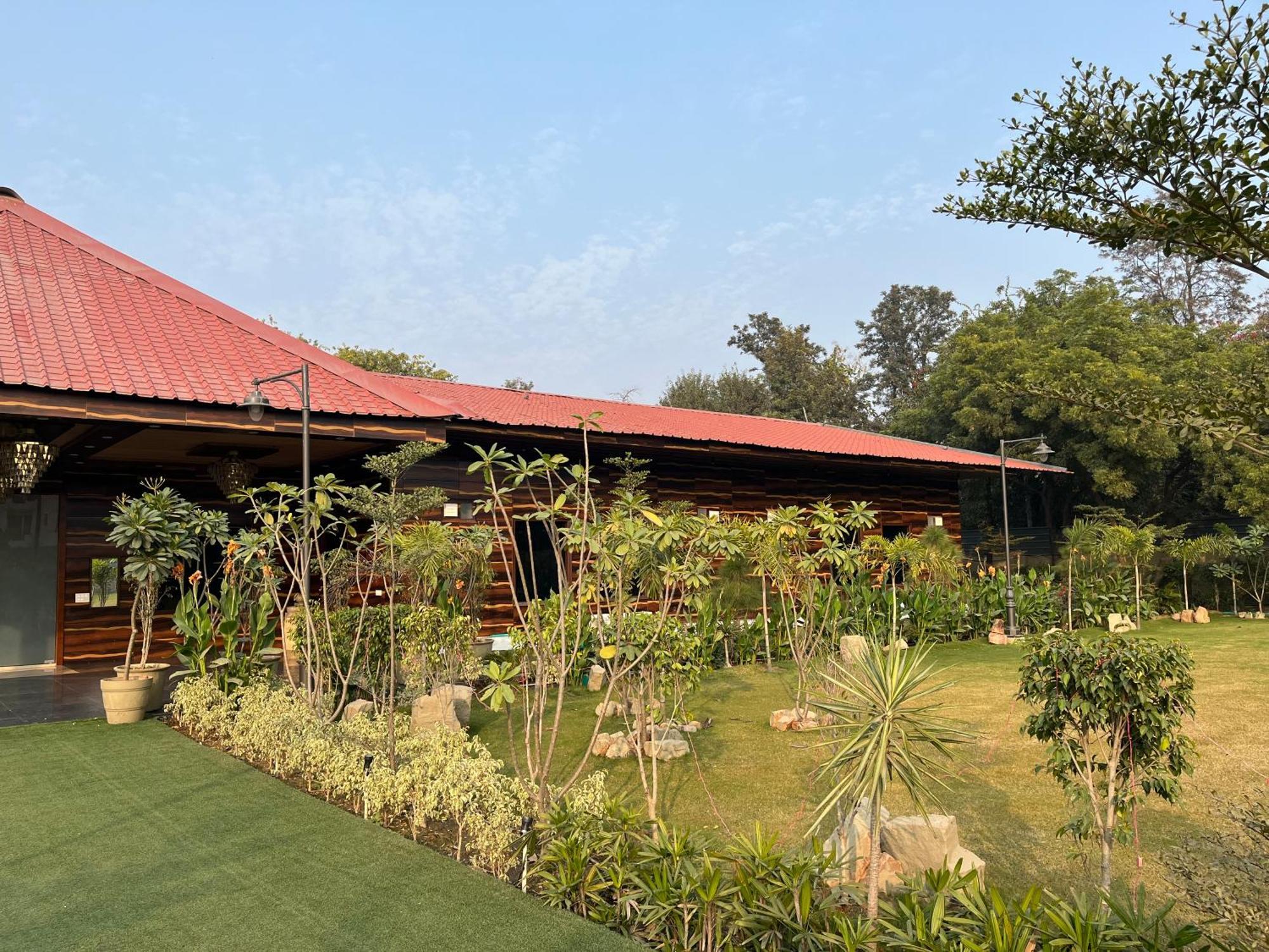 The Green Wood Palace I Farm House I Wedding I Party I 87Oo2O5865 Villa Gurgaon Luaran gambar